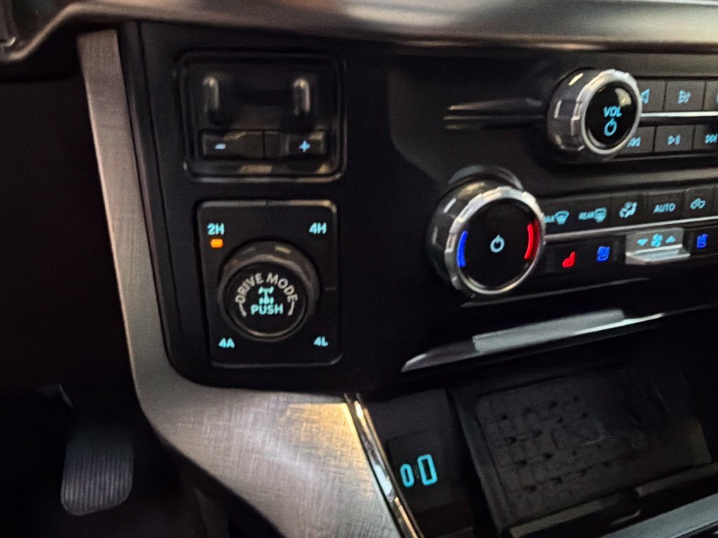 2023 Ford F-150 King Ranch FX4 | 3.5L