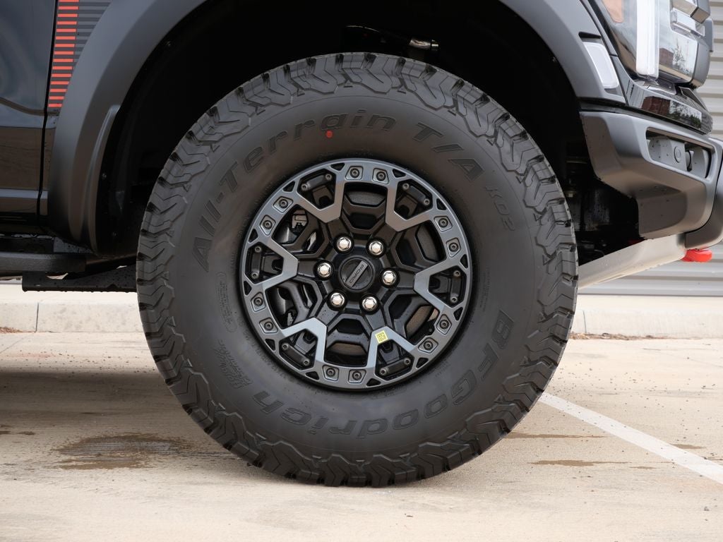 2026 Ford F-150 Raptor R 5.2L SuperCharged V8
