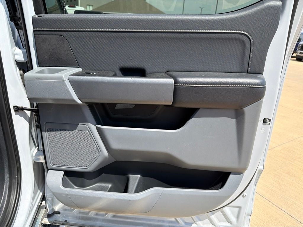 2025 Ford F-150 XLT 4WD | 5.0L V8