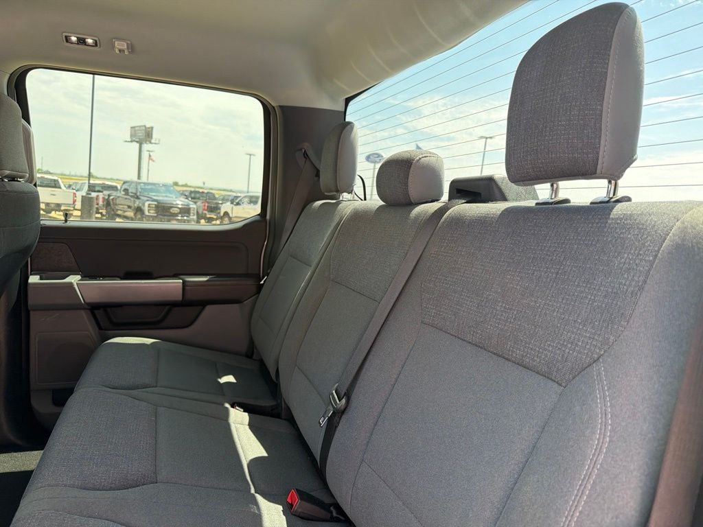 2025 Ford F-150 XLT 4WD | 5.0L V8