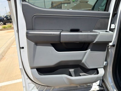 2025 Ford F-150 XLT 4WD | 5.0L V8