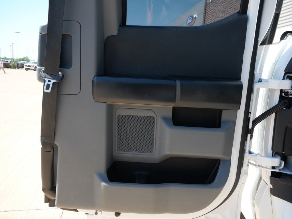 2021 Ford F-150 XL 4WD | 5.0L V8