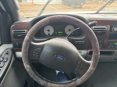 2005 Ford F-350SD Lariat