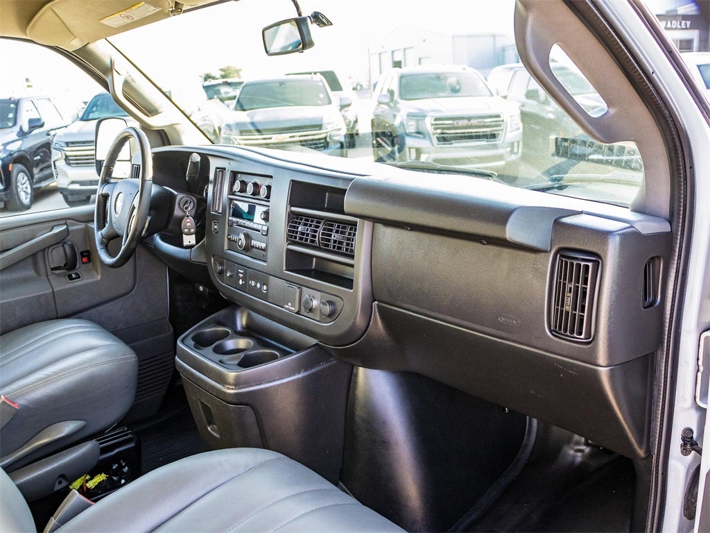 2020 Chevrolet Express 2500 Work Van Cargo