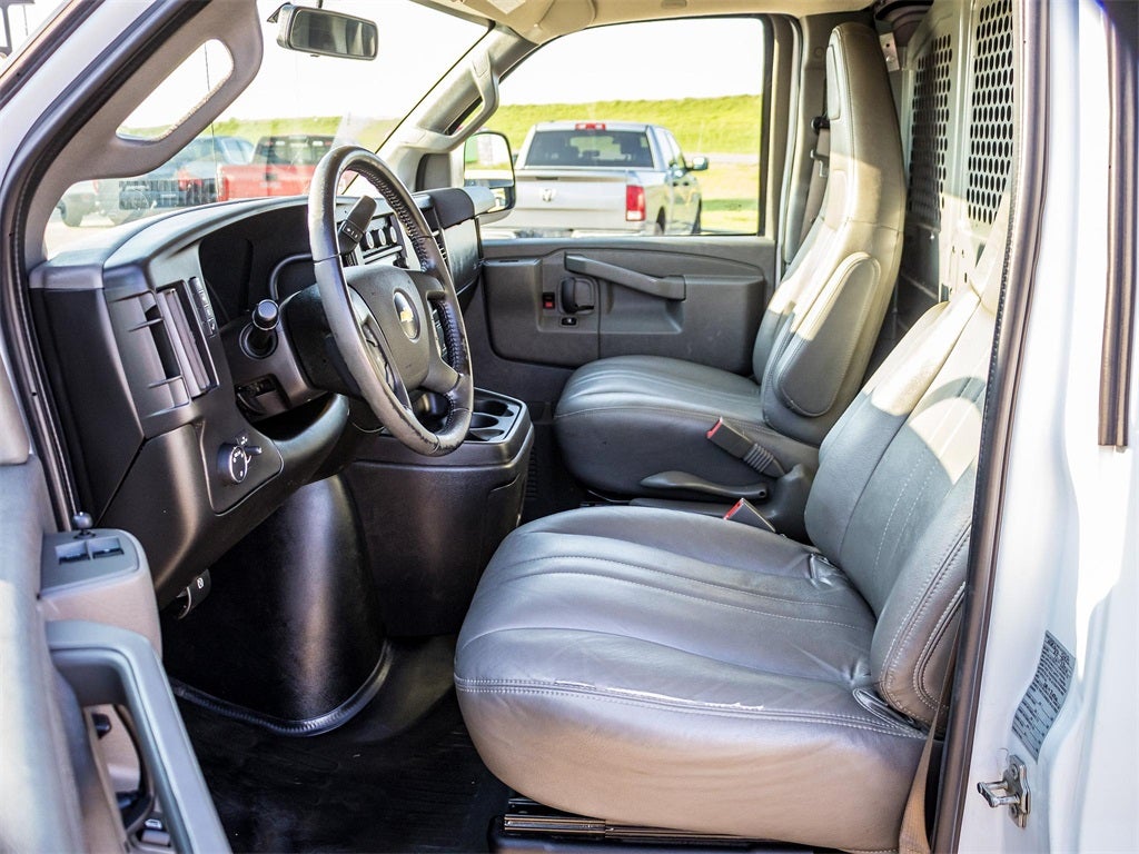 2020 Chevrolet Express 2500 Work Van Cargo