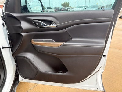2022 GMC Acadia SLE 7 Passenger