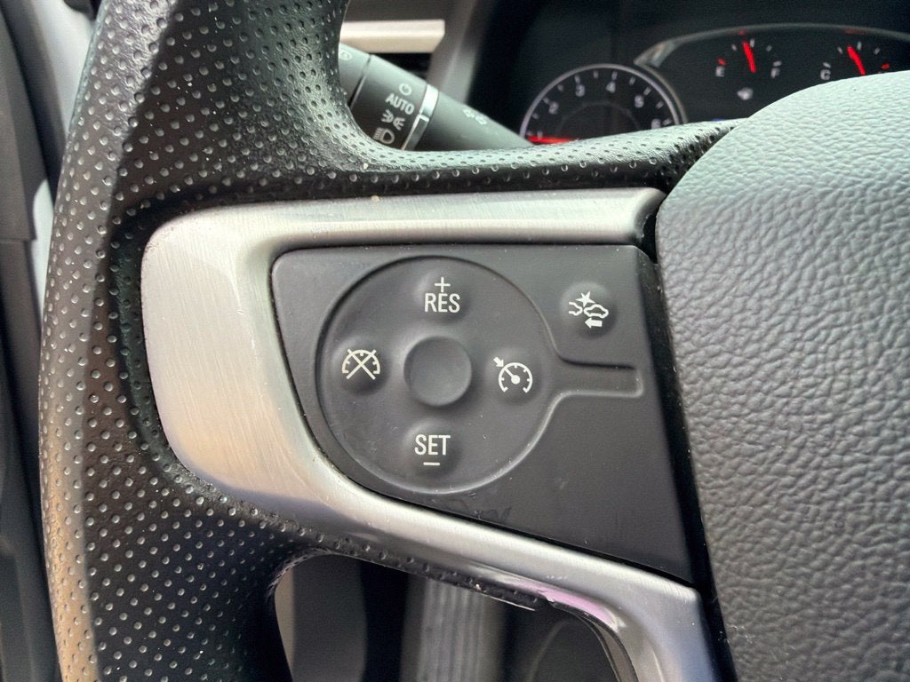 2022 GMC Acadia SLE 7 Passenger