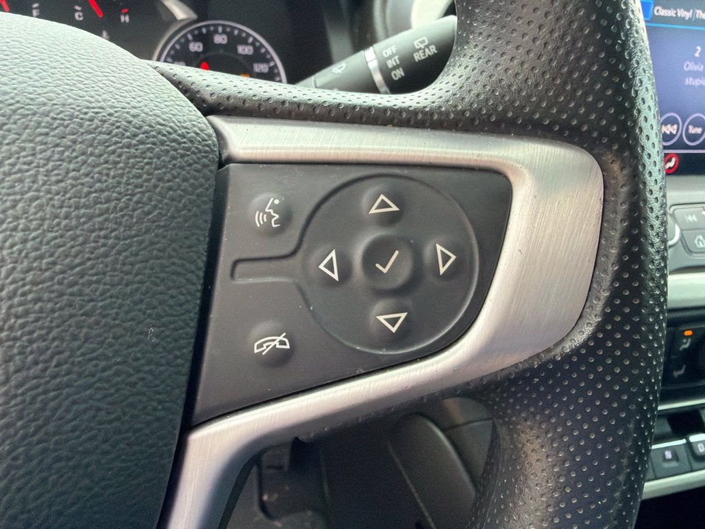 2022 GMC Acadia SLE 7 Passenger