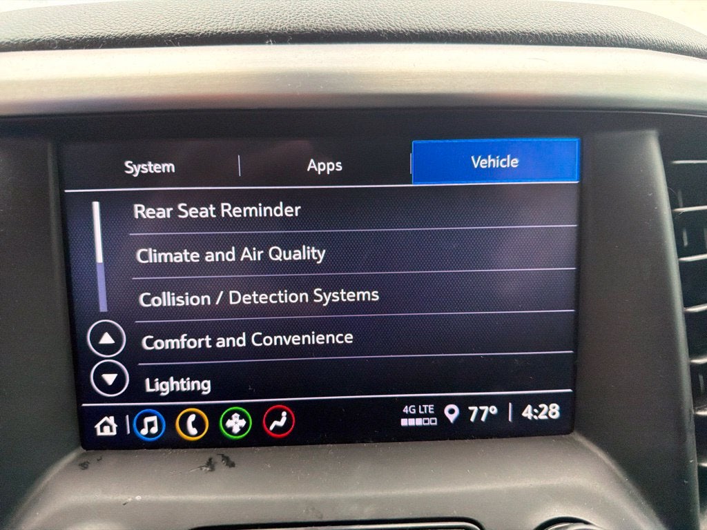 2022 GMC Acadia SLE 7 Passenger