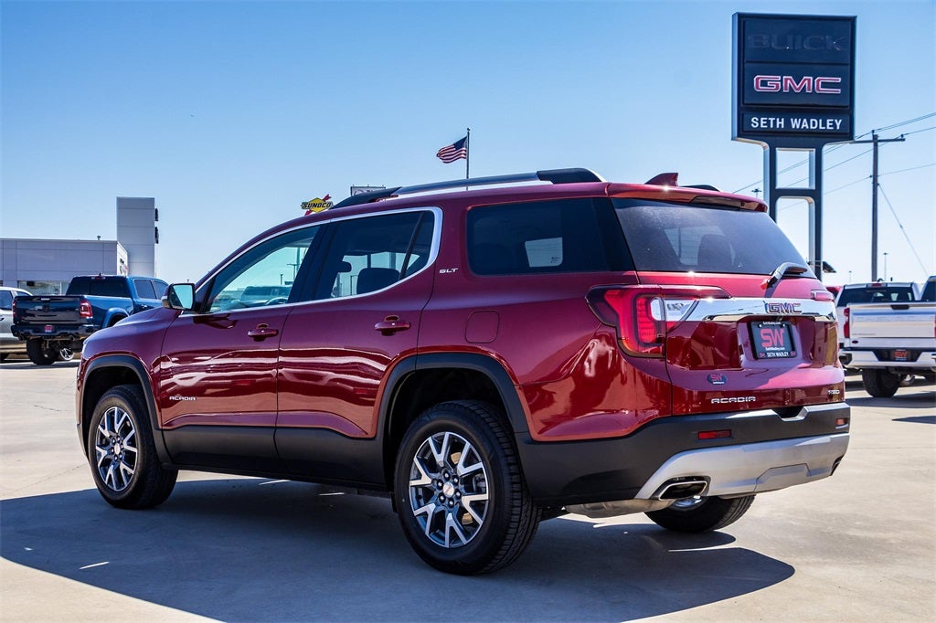 2023 GMC Acadia SLT