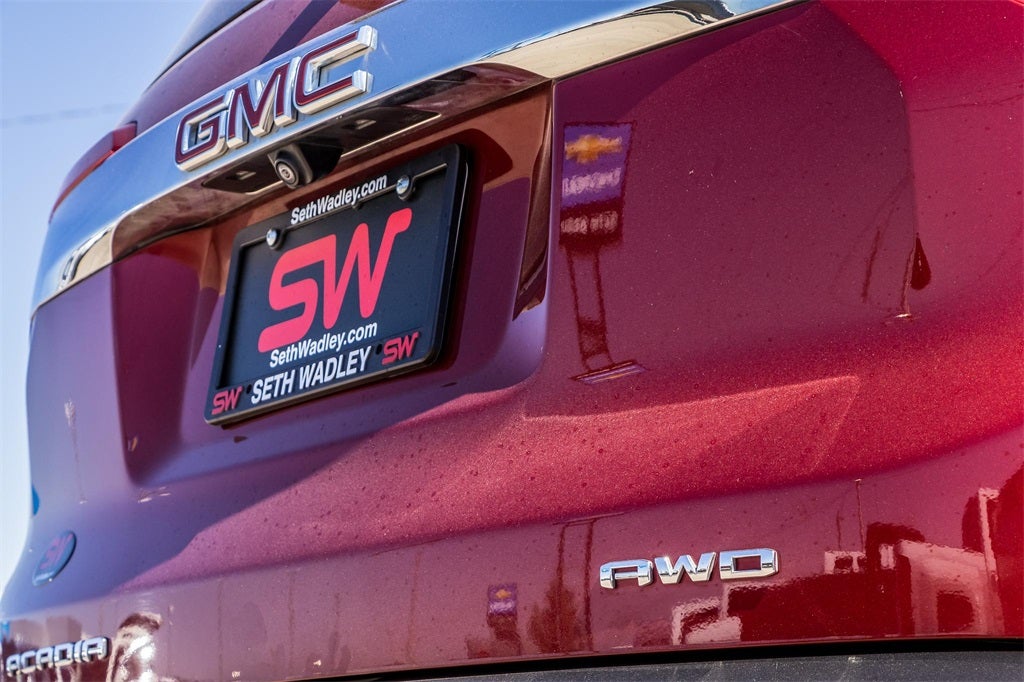 2023 GMC Acadia SLT