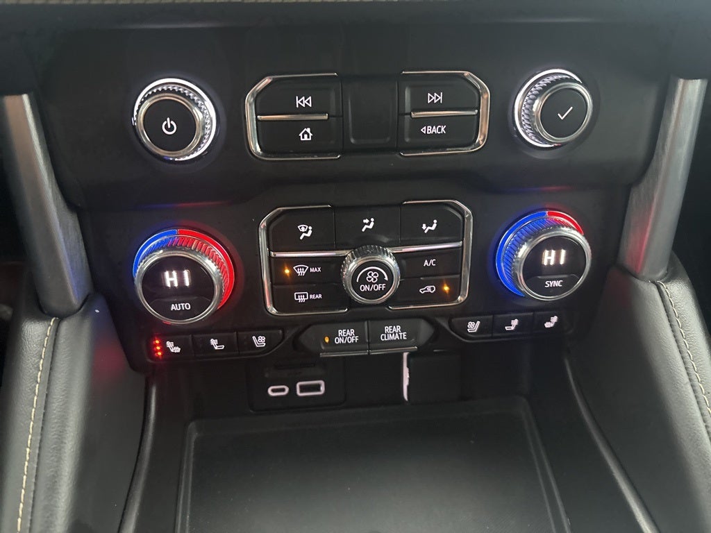 2021 GMC Yukon XL SLT