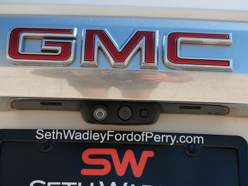 2023 GMC Yukon XL Denali 4WD | 7 Passenger