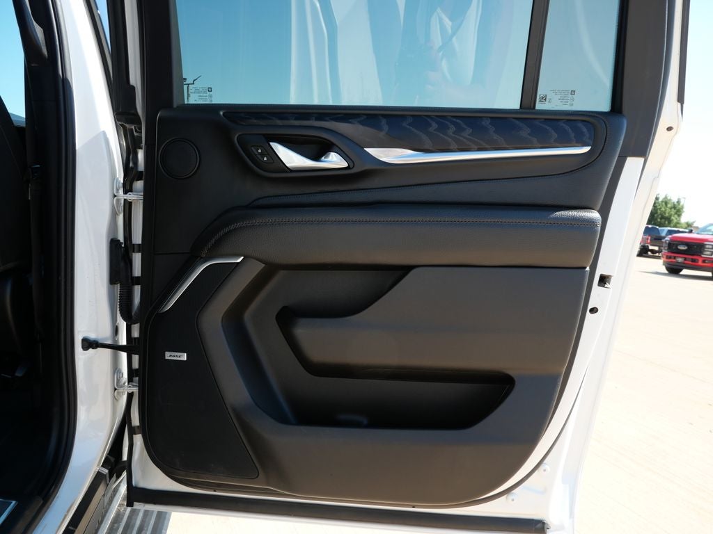 2023 GMC Yukon XL Denali 4WD | 7 Passenger