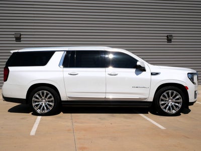 2023 GMC Yukon XL Denali 4WD | 7 Passenger