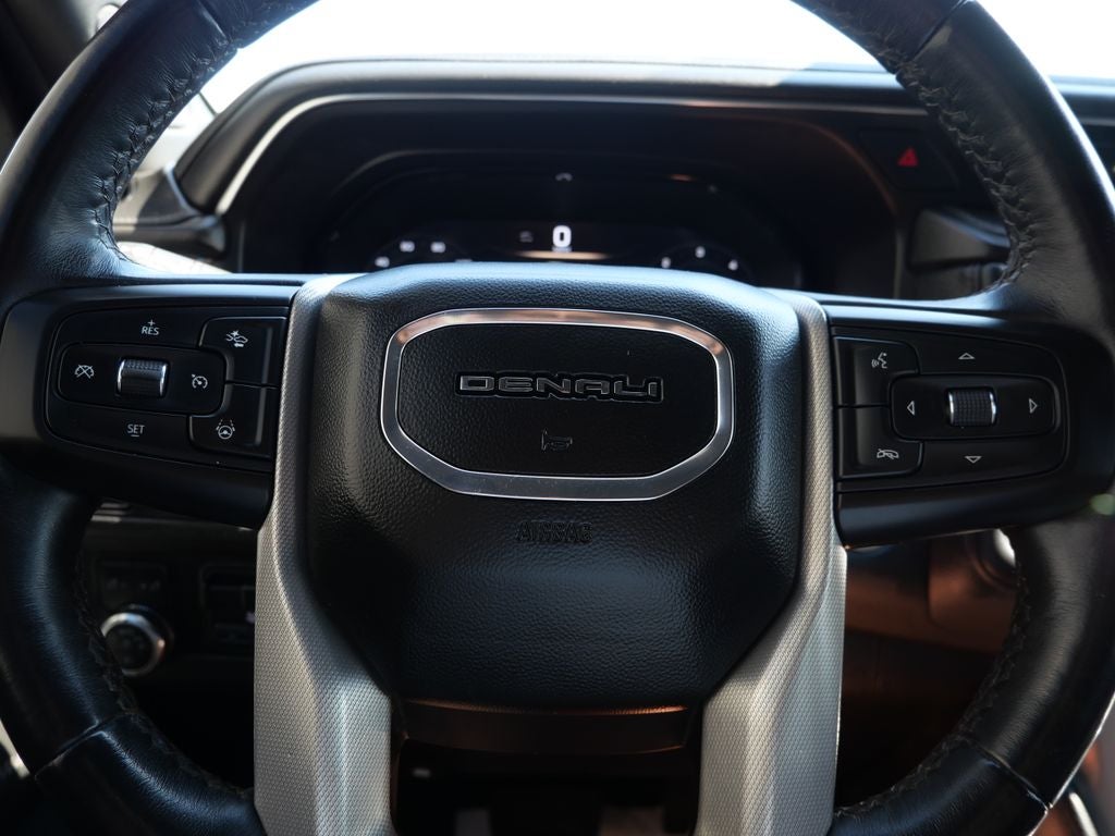 2023 GMC Yukon XL Denali 4WD | 7 Passenger