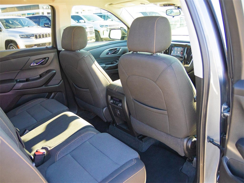 2021 Chevrolet Traverse LS