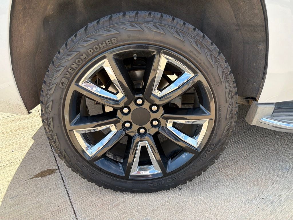 2015 Chevrolet Tahoe LTZ 4WD | 7 Passenger
