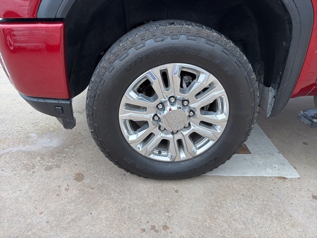 2023 GMC Sierra 2500HD Denali