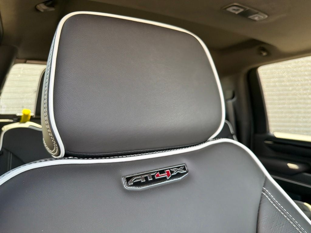 2026 GMC Sierra 2500HD AT4X Preferred Equipment Group