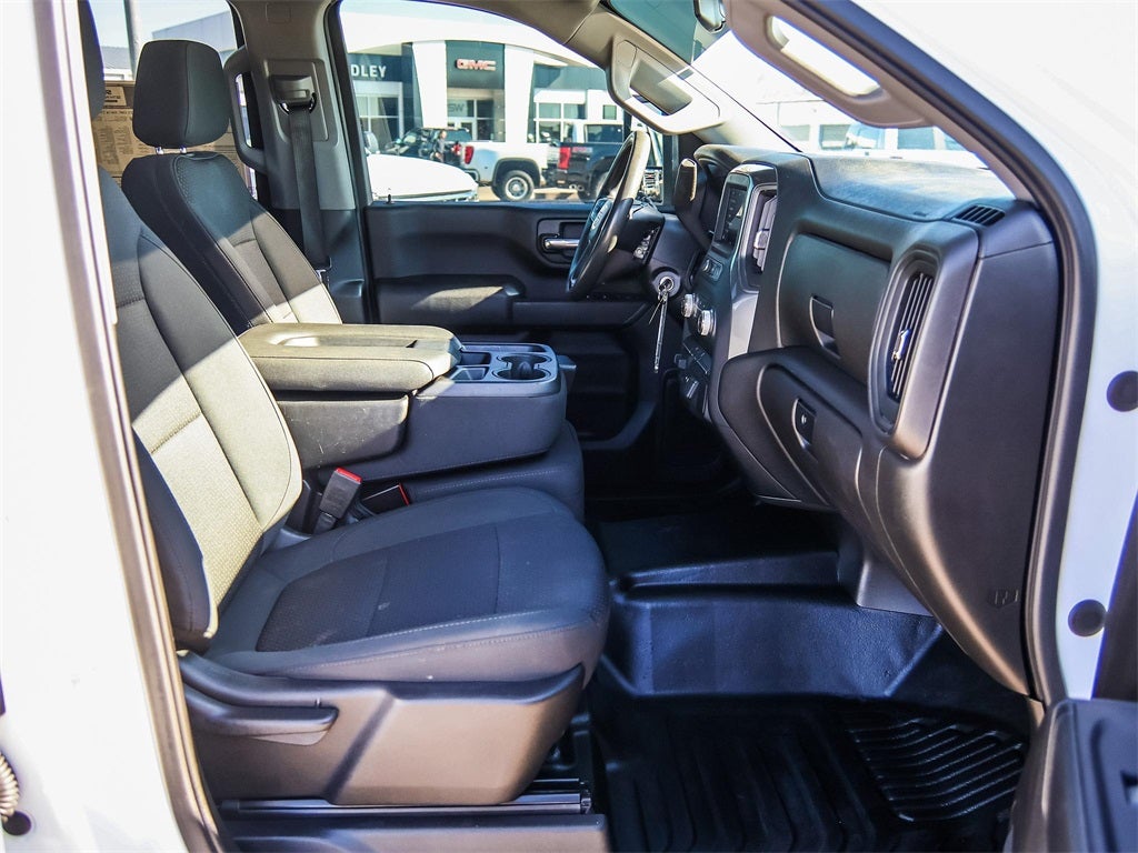 2023 GMC Sierra 2500HD Pro