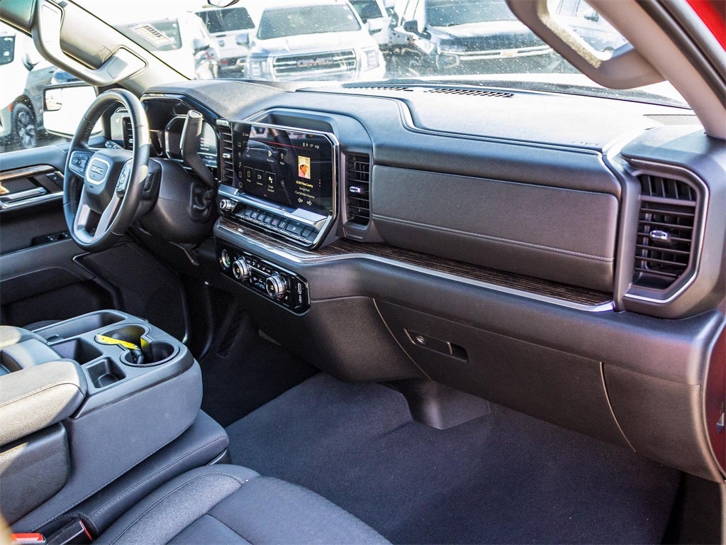 2024 GMC Sierra 1500 SLE