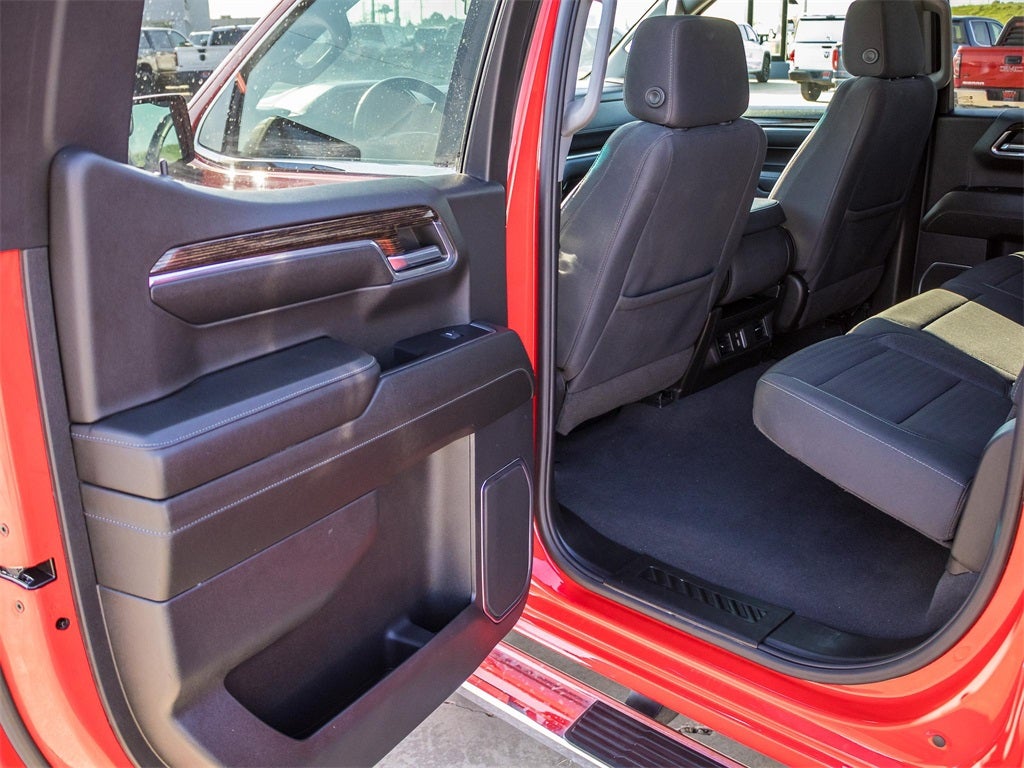 2024 GMC Sierra 1500 SLE