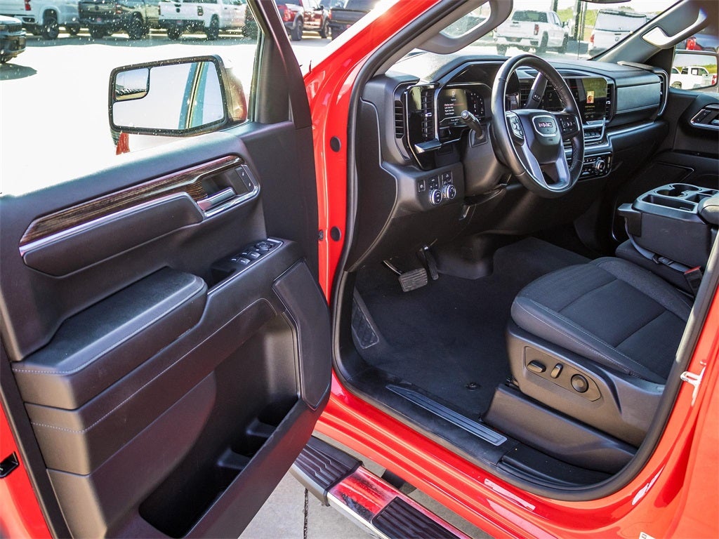 2024 GMC Sierra 1500 SLE
