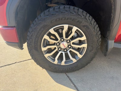 2023 GMC Sierra 1500 AT4