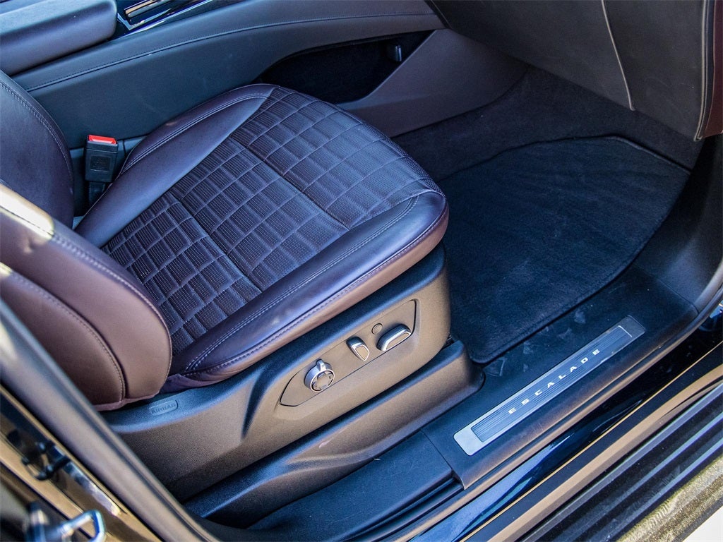 2023 Cadillac Escalade Sport Platinum