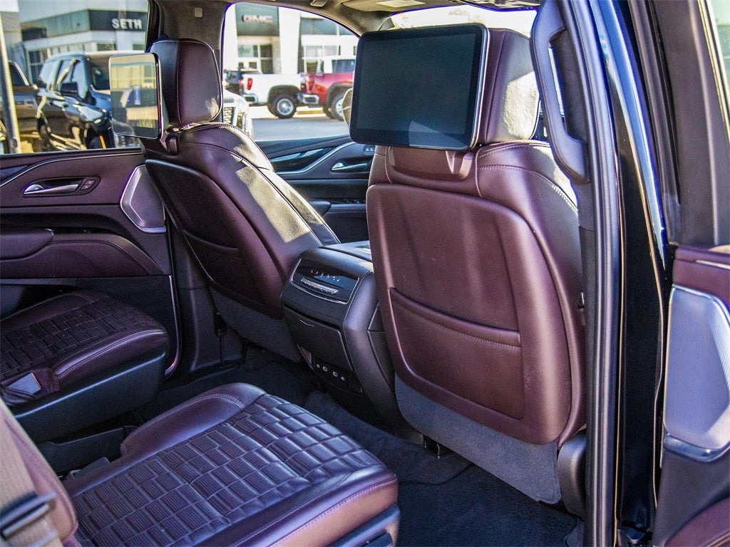 2023 Cadillac Escalade Sport Platinum