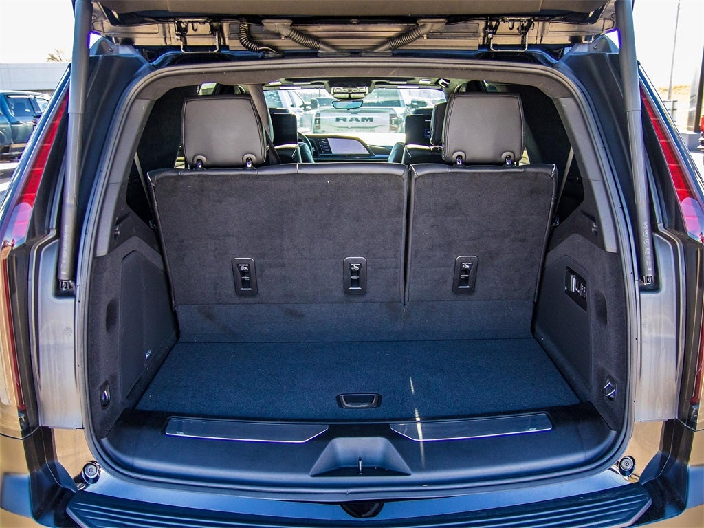 2023 Cadillac Escalade V-Series