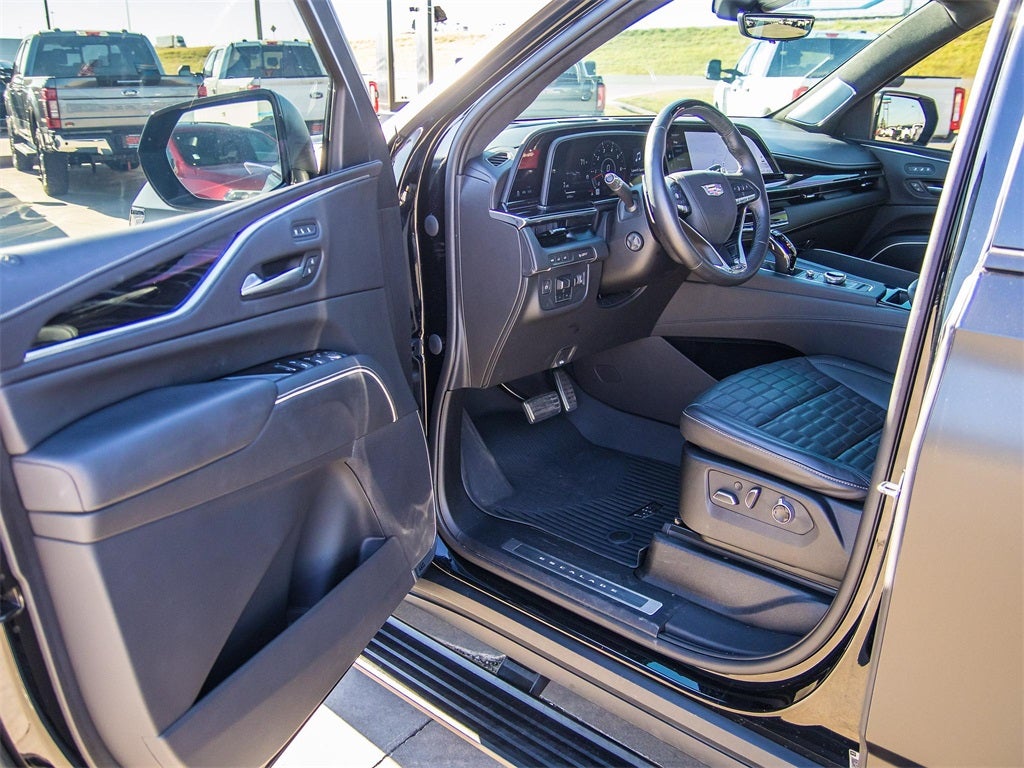 2023 Cadillac Escalade V-Series