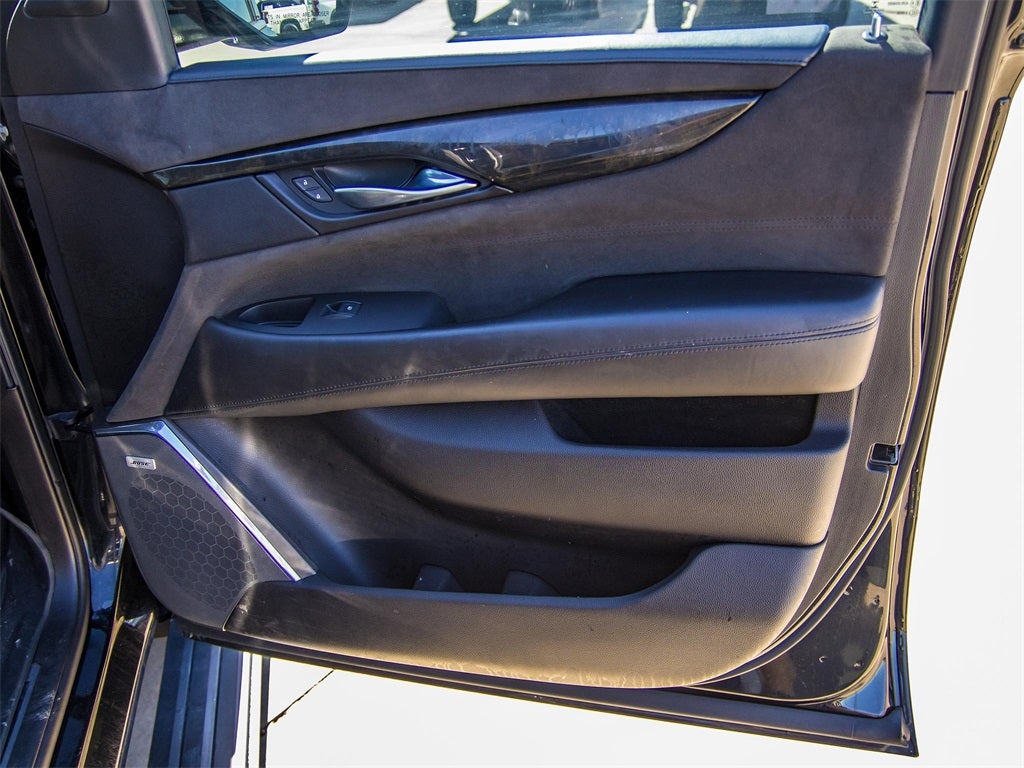 2016 Cadillac Escalade ESV Platinum Edition