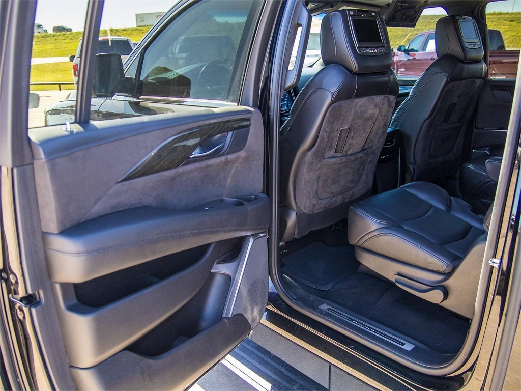 2016 Cadillac Escalade ESV Platinum Edition