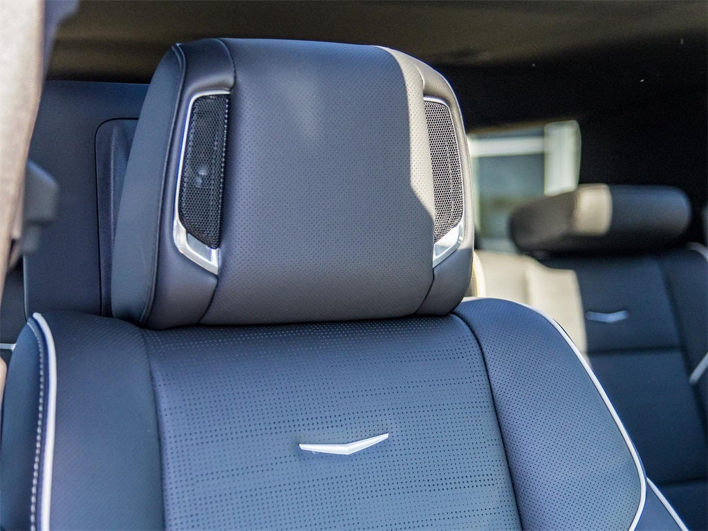 2025 Cadillac Escalade ESV Premium