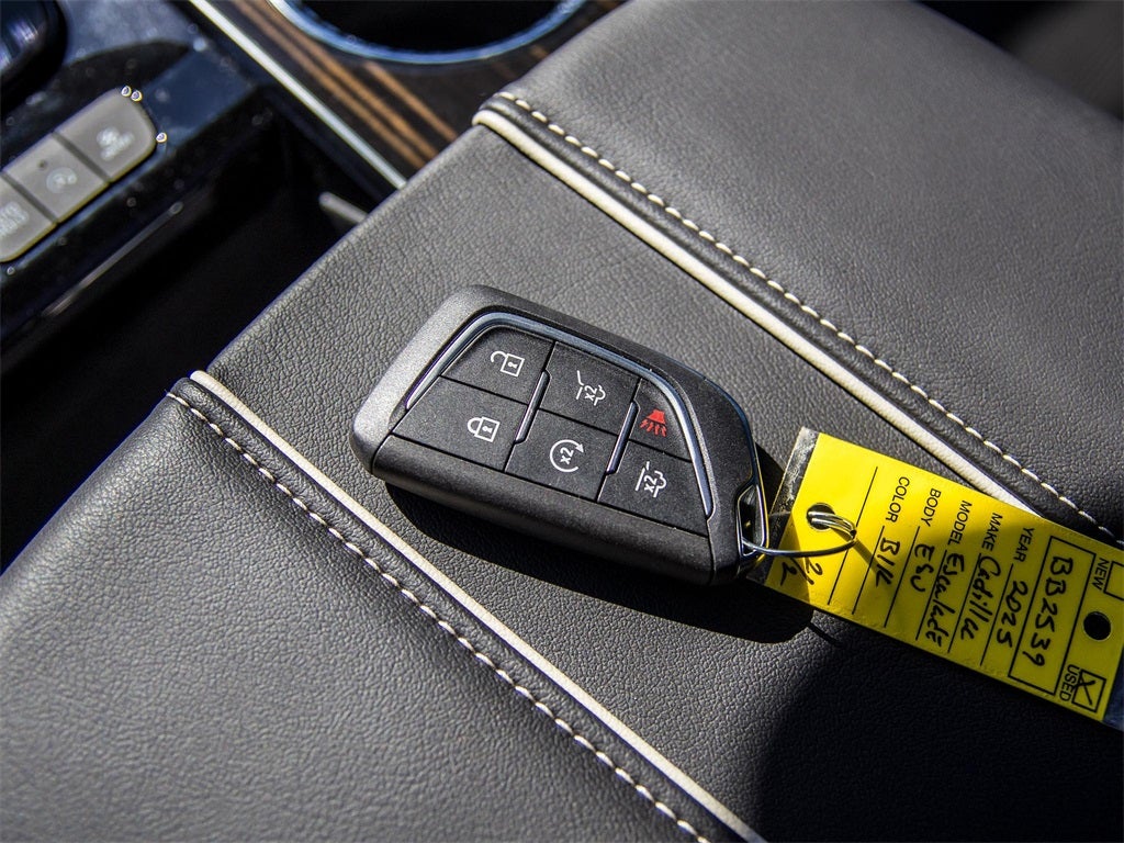 2025 Cadillac Escalade ESV Premium