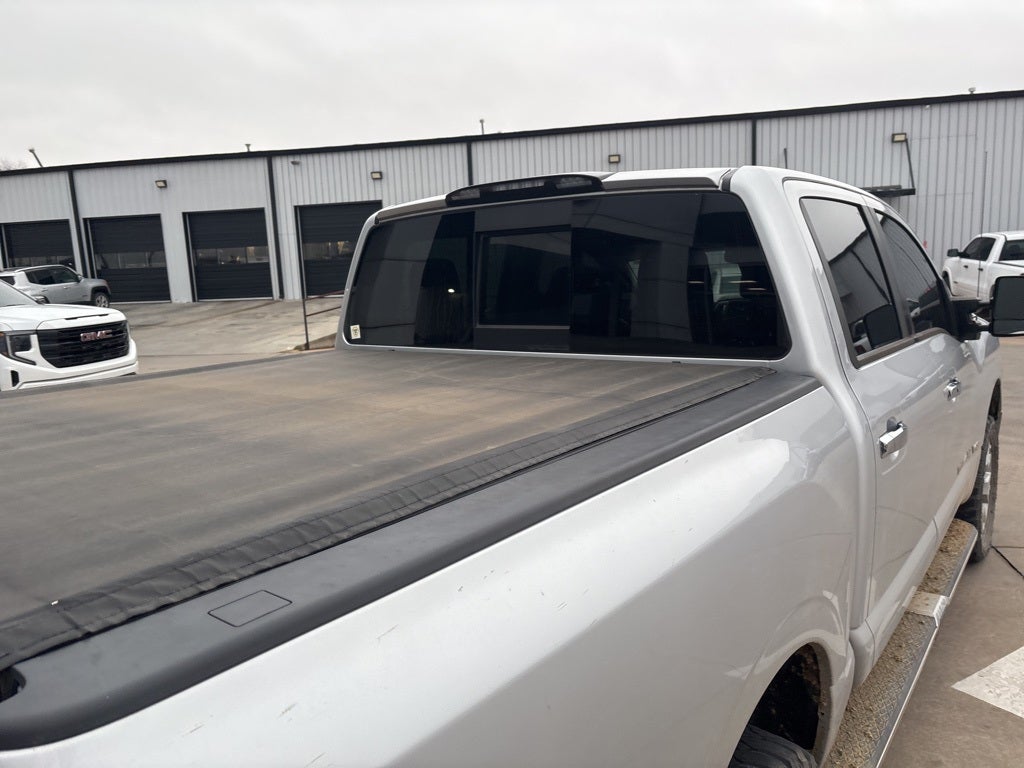 2020 Nissan Titan SL