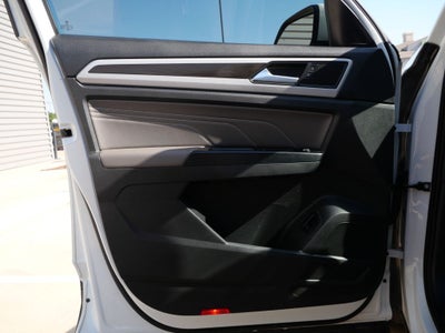 2021 Volkswagen Atlas 3.6L V6 SE w/Technology 7 Passenger