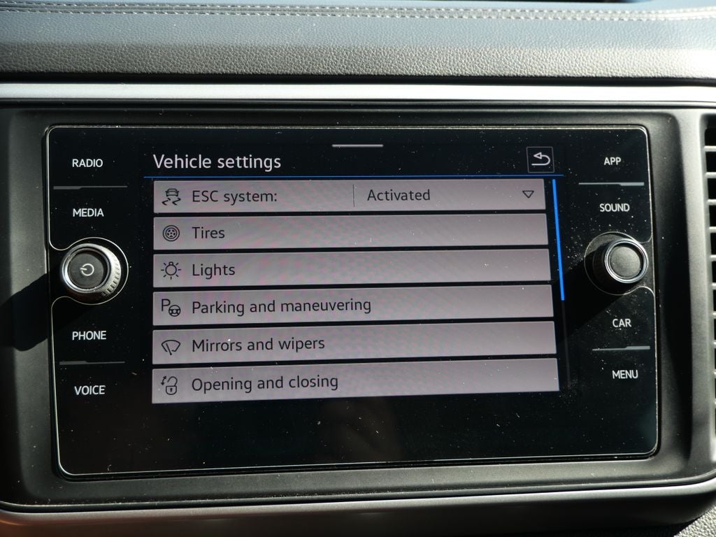 2021 Volkswagen Atlas 3.6L V6 SE w/Technology 7 Passenger