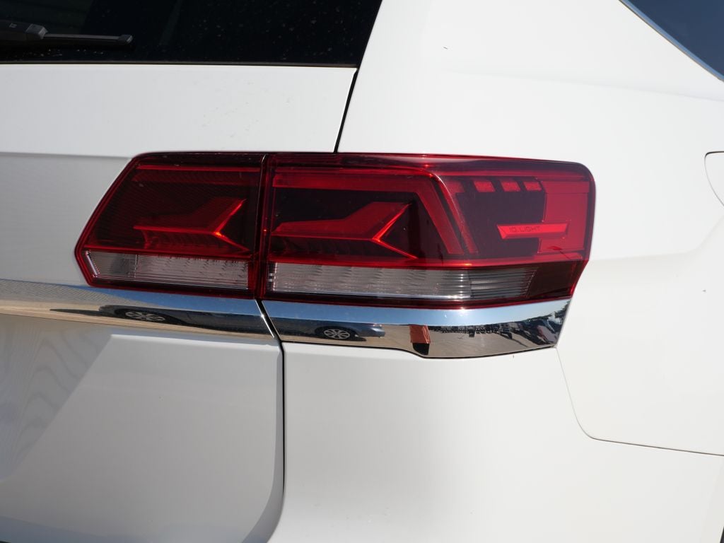 2021 Volkswagen Atlas 3.6L V6 SE w/Technology 7 Passenger