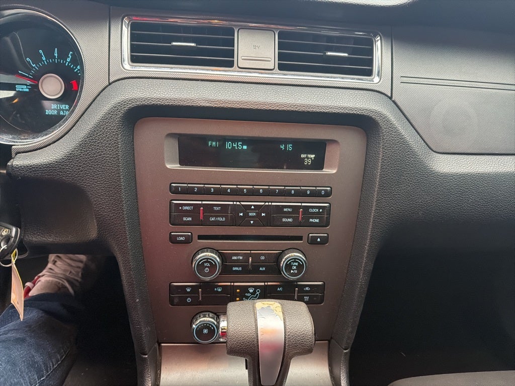 2011 Ford Mustang V6 Premium