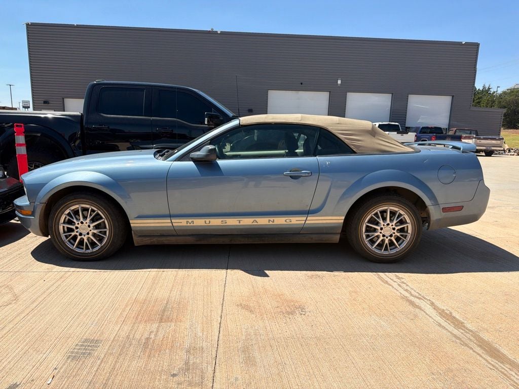 2005 Ford Mustang V6 Convertible | Parts -Only Sale | Not Running