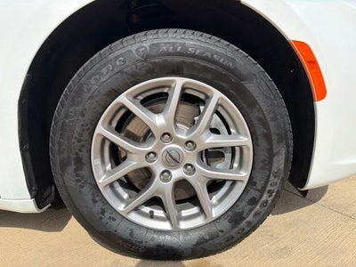 2023 Chrysler Pacifica Touring 7 Passenger
