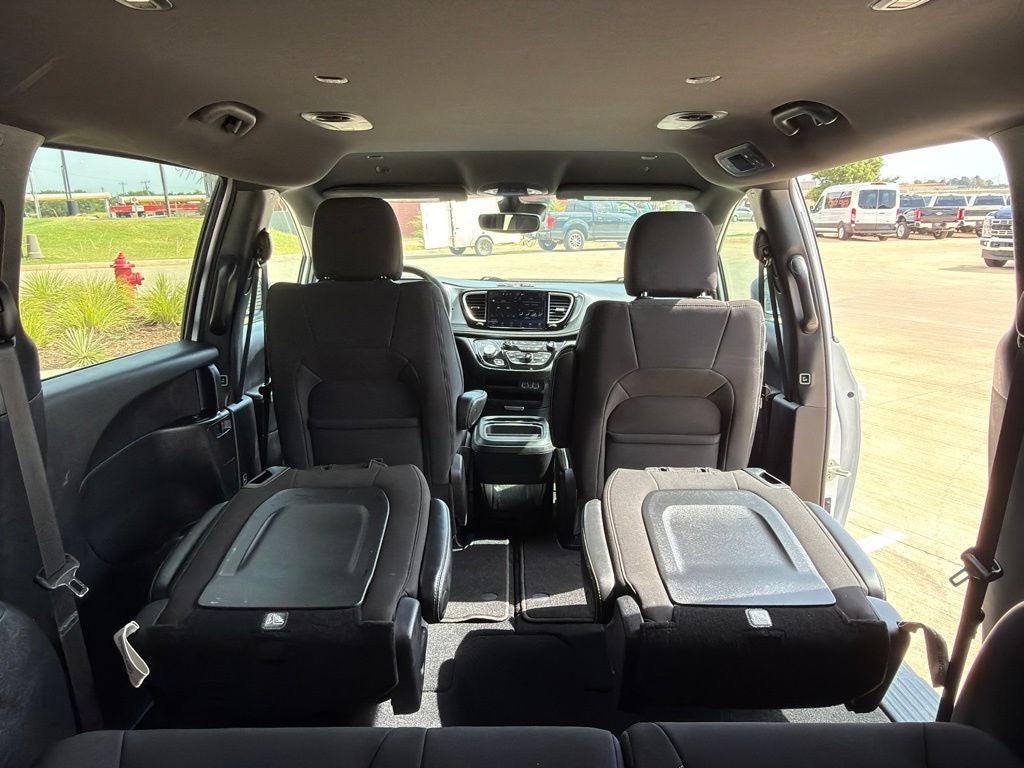 2023 Chrysler Pacifica Touring 7 Passenger