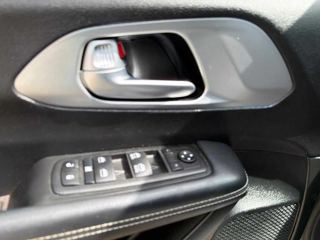 2023 Chrysler Pacifica Touring 7 Passenger