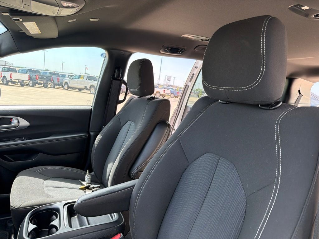 2023 Chrysler Pacifica Touring 7 Passenger
