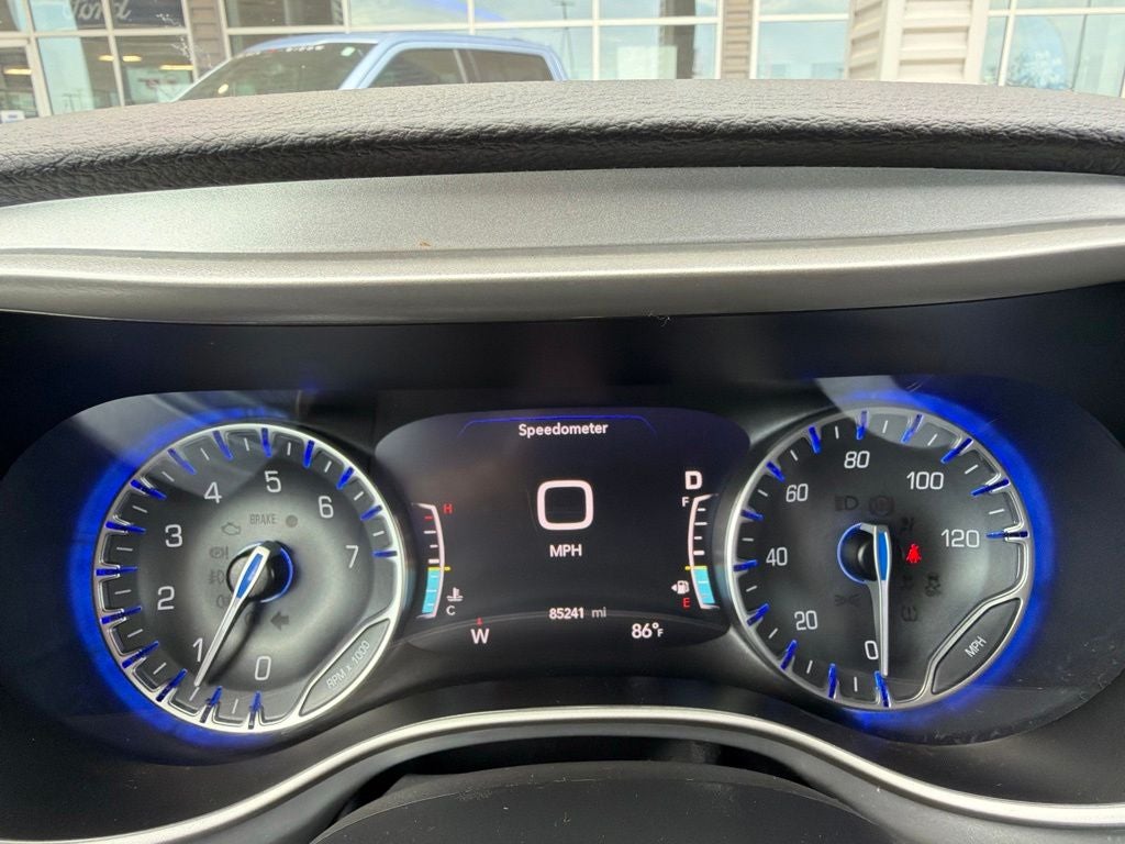2023 Chrysler Pacifica Touring 7 Passenger