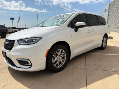 2023 Chrysler Pacifica Touring 7 Passenger