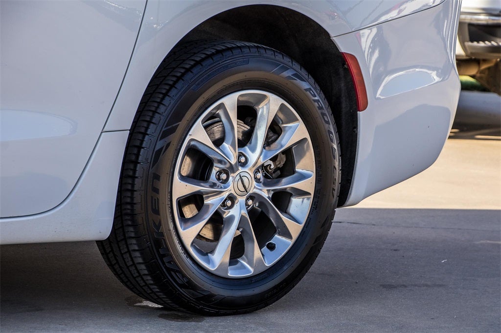 2021 Chrysler Pacifica Touring L